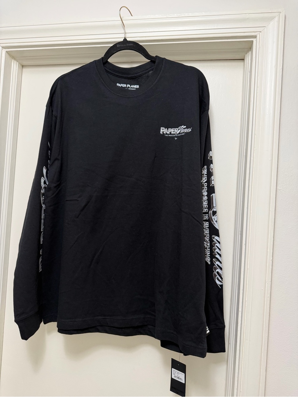 Men's Black Long-Sleeve Graphic Oversized Long SleeteTee